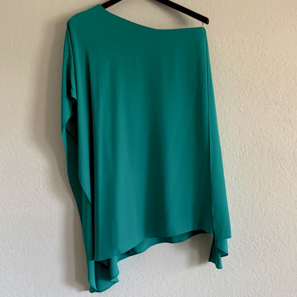 One shoulder dress